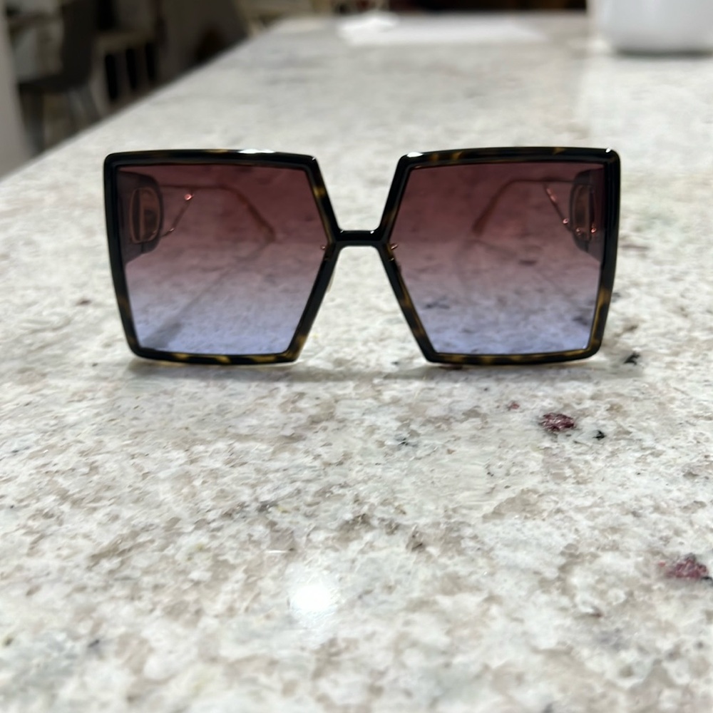 Christian Dior 100% authentic sunglasses, super lightweight and elegant.…NWOT